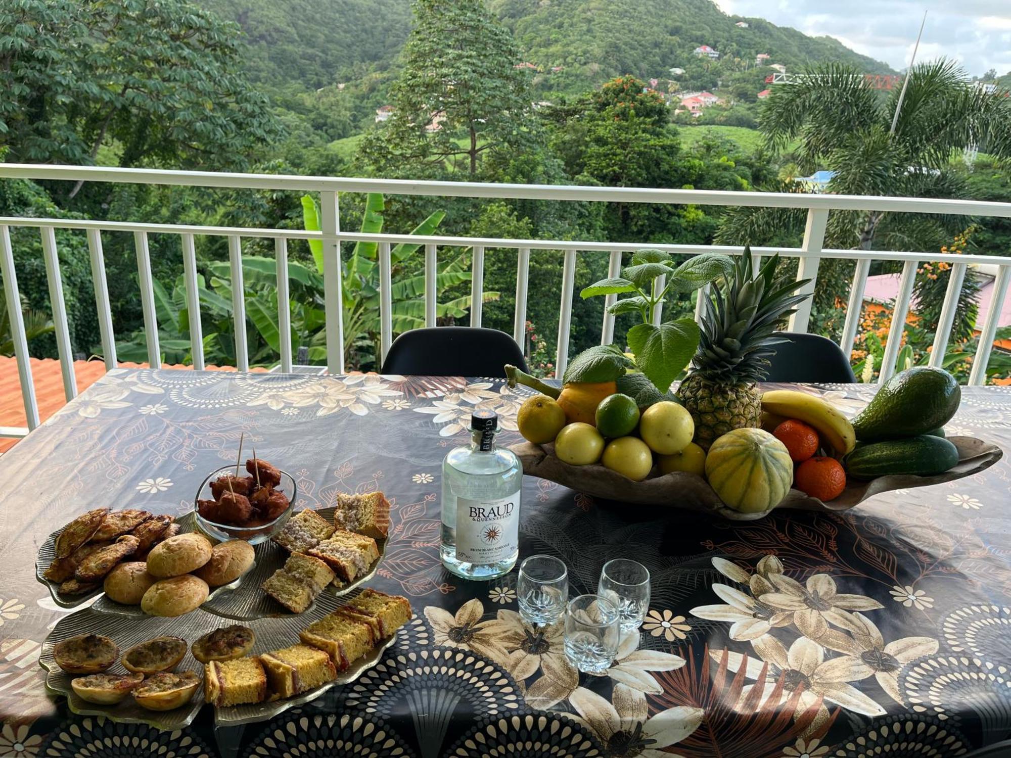 Residence Flores De Maria Le Marin Экстерьер фото