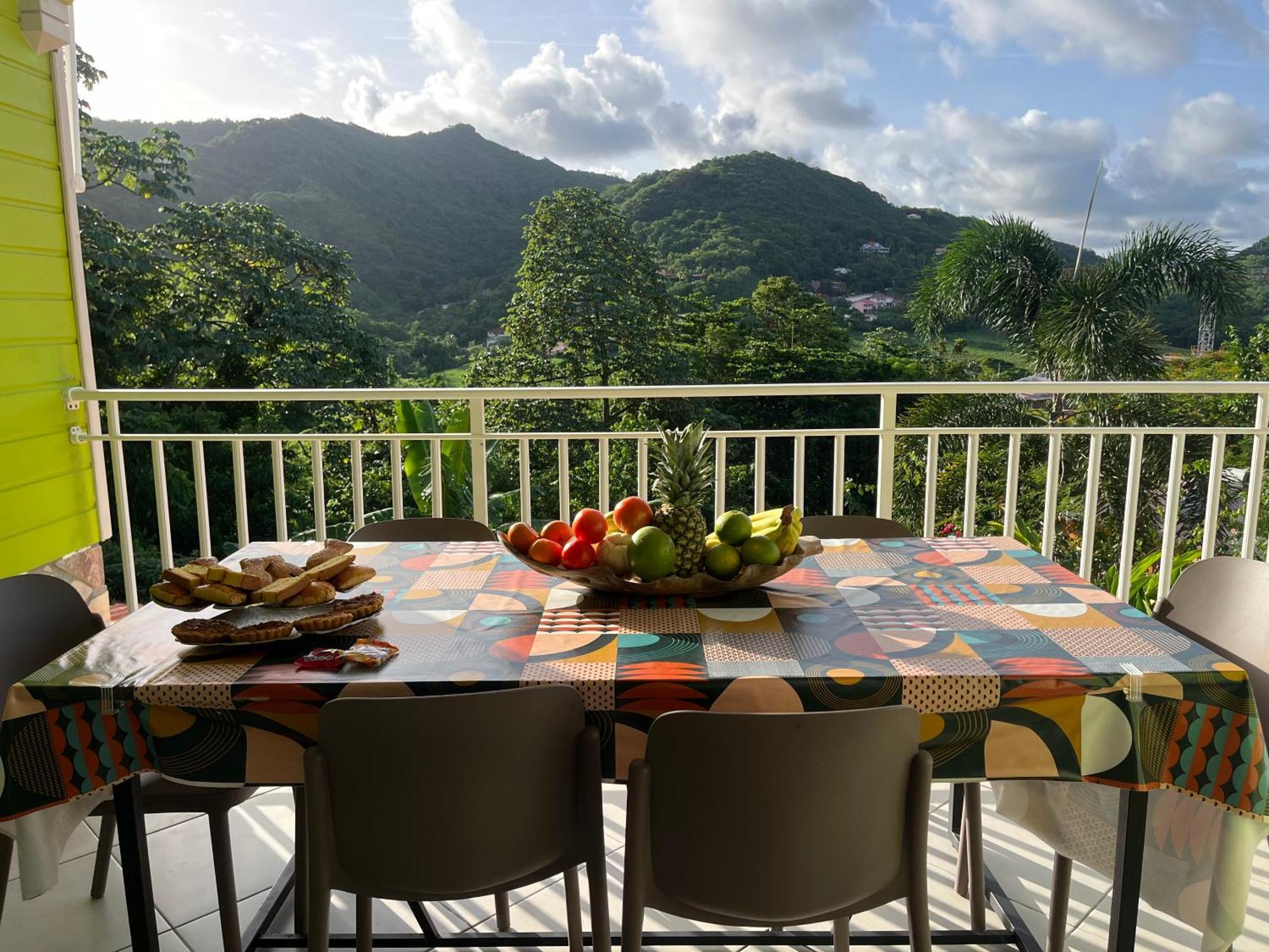 Residence Flores De Maria Le Marin Экстерьер фото